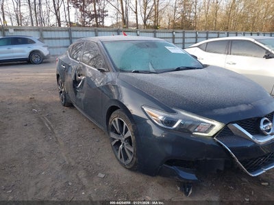 NISSAN MAXIMA 2017