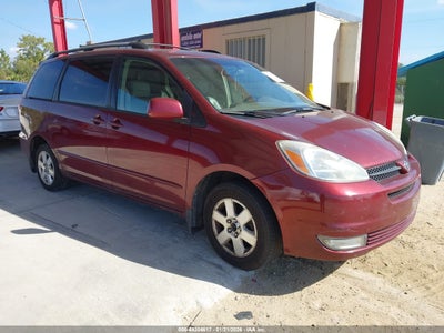 TOYOTA SIENNA 2004