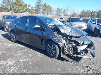 TOYOTA PRIUS PRIME 2017