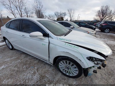 FORD FUSION HYBRID 2013