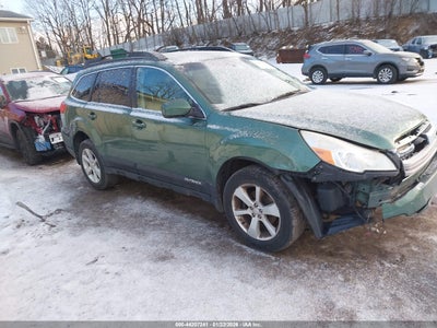 SUBARU OUTBACK 2013