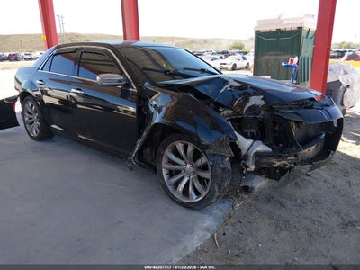 CHRYSLER 300 2019