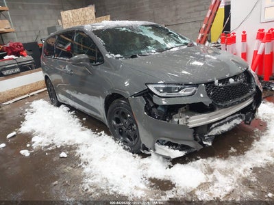 CHRYSLER PACIFICA HYBRID 2022