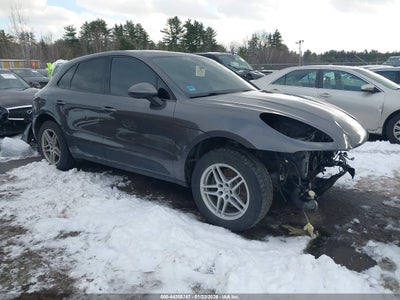 PORSCHE MACAN 2017