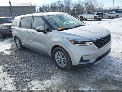 KIA CARNIVAL MPV 2023