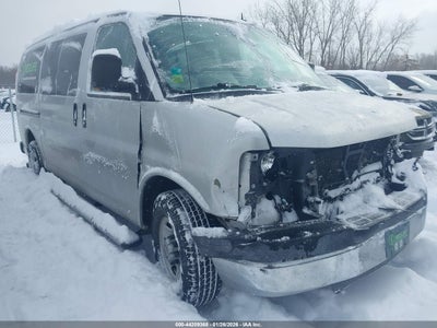 GMC SAVANA 2500 2012