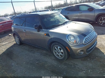 MINI CLUBMAN 2013