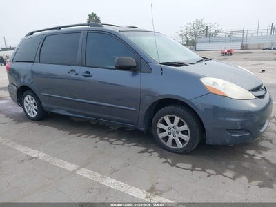 TOYOTA SIENNA 2007