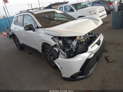 TOYOTA COROLLA CROSS HYBRID 2025