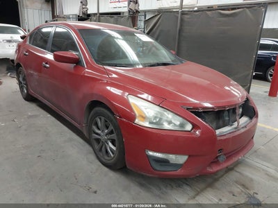 NISSAN ALTIMA 2015