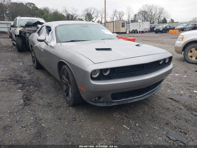 DODGE CHALLENGER 2016