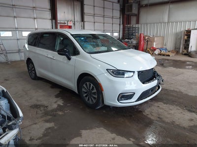 CHRYSLER PACIFICA HYBRID 2024