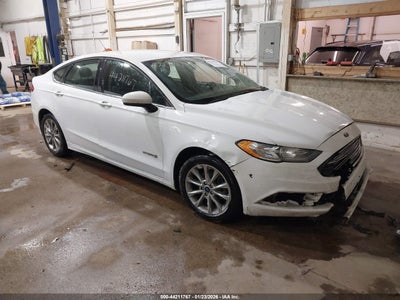 FORD FUSION HYBRID 2017
