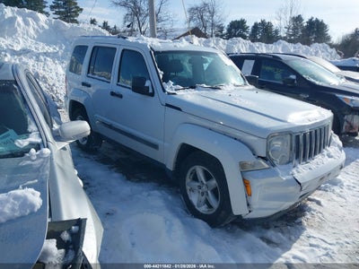 JEEP LIBERTY 2012