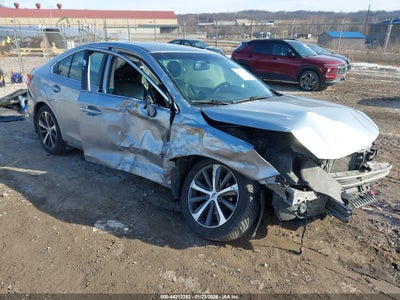 SUBARU LEGACY 2015