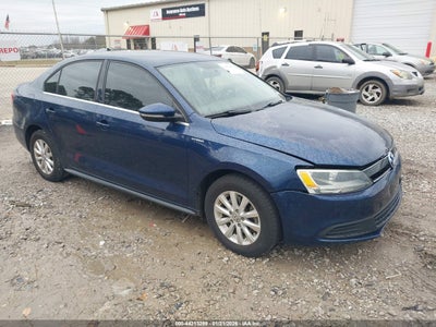 VOLKSWAGEN JETTA HYBRID 2013
