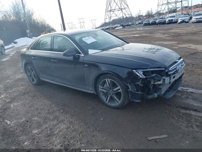 AUDI A4 2018