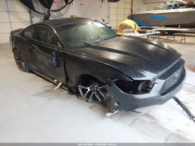 FORD MUSTANG 2015