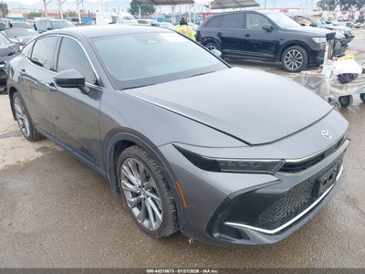 TOYOTA CROWN 2023