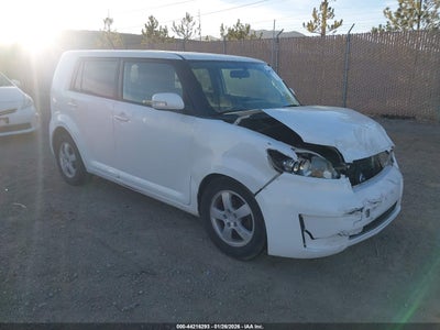 SCION XB 2009