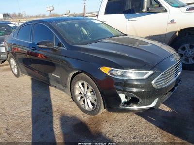 FORD FUSION HYBRID 2019