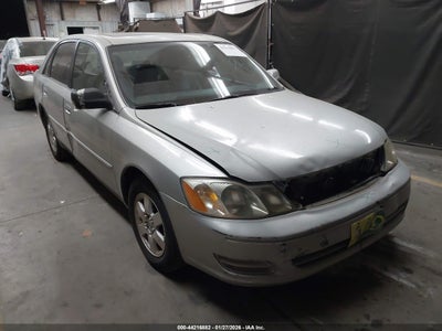 TOYOTA AVALON 2002