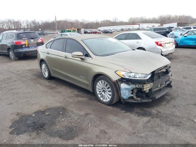 FORD FUSION HYBRID 2013
