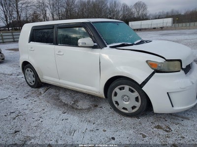 SCION XB 2009