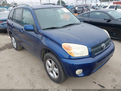 TOYOTA RAV4 2005