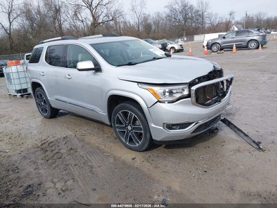 GMC ACADIA 2017