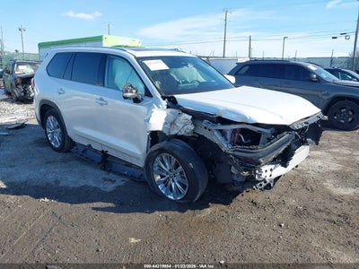 TOYOTA GRAND HIGHLANDER 2024