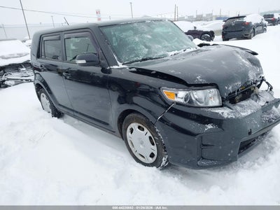 SCION XB 2012