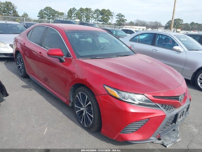 TOYOTA CAMRY 2020