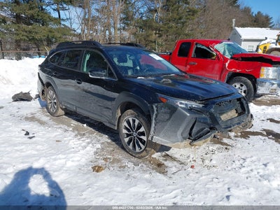 SUBARU OUTBACK 2023
