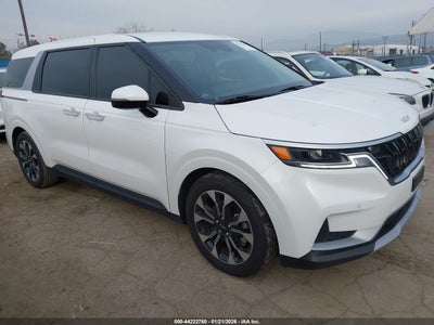 KIA CARNIVAL MPV 2024