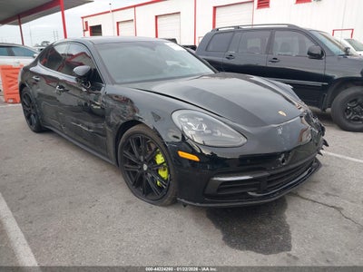 PORSCHE PANAMERA E-HYBRID 2019