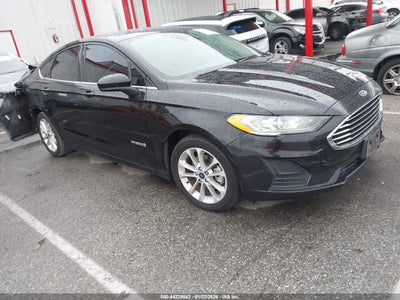 FORD FUSION HYBRID 2019