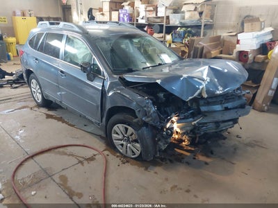 SUBARU OUTBACK 2016