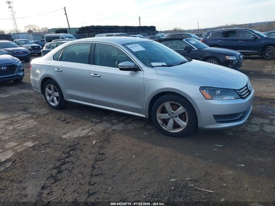 VOLKSWAGEN PASSAT 2014