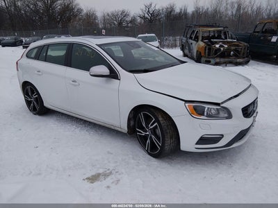 VOLVO V60 2017