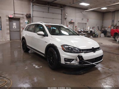 VOLKSWAGEN GOLF ALLTRACK 2019