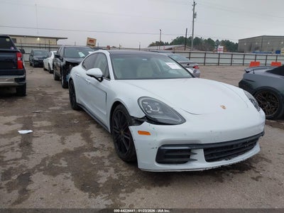 PORSCHE PANAMERA 2018