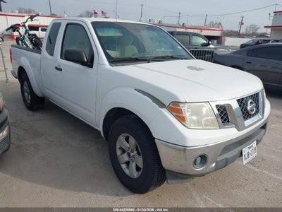 NISSAN FRONTIER 2011
