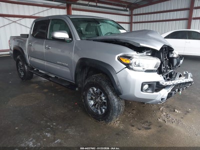 TOYOTA TACOMA 2019