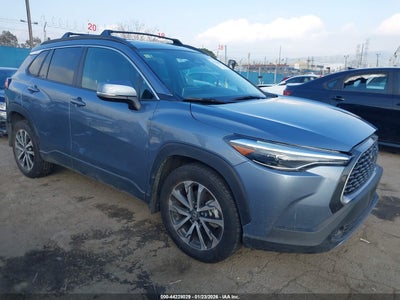 TOYOTA COROLLA CROSS 2024