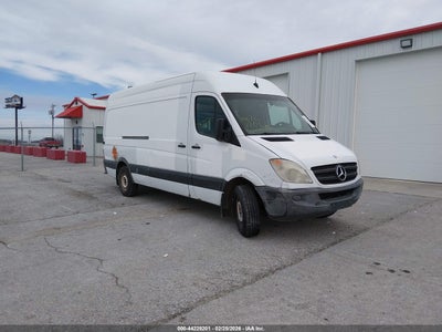 MERCEDES-BENZ SPRINTER 2500 2011