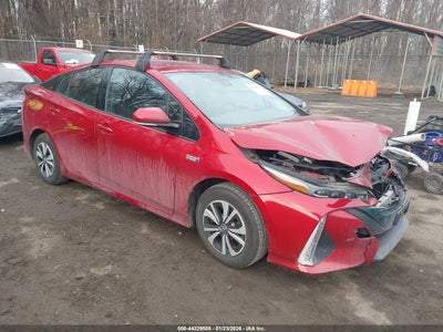 TOYOTA PRIUS PRIME 2017