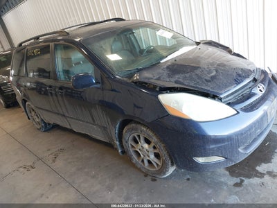 TOYOTA SIENNA 2006