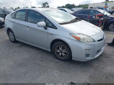 TOYOTA PRIUS 2010