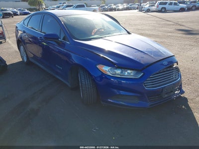 FORD FUSION HYBRID 2015